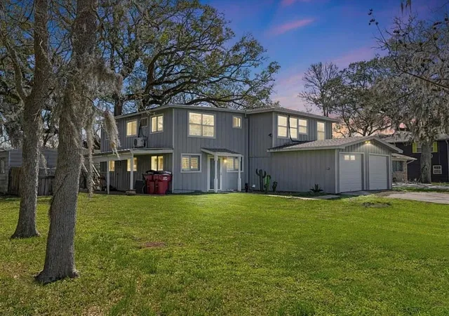 22nd image of 909 Private Road 652, Bay City, TX 77414 | MLS# 46656791