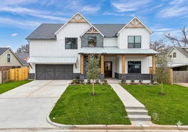 1st image of 511 Graceland St, Houston, TX 77009 | MLS# 4857511