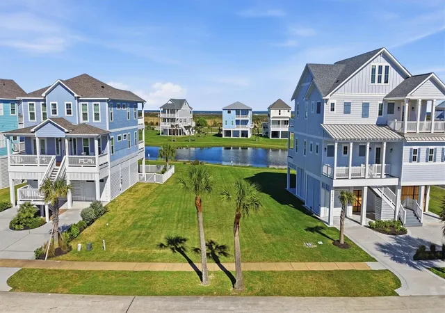 Photo 3 of Land for sale at 26915 Bay Water Dr, Galveston, TX 77554 | MLS# 94160161 | Listing updated on 2026-09-02