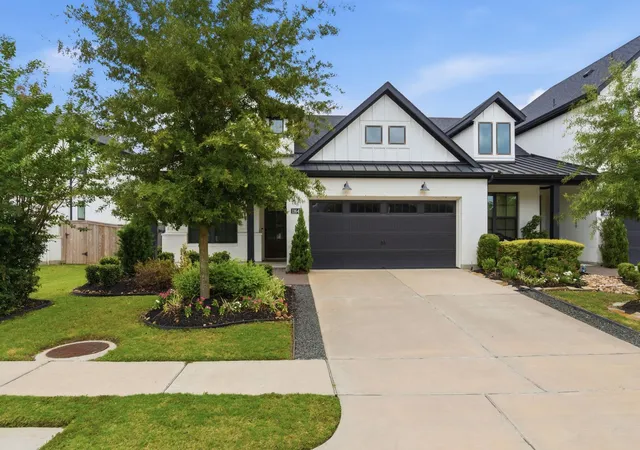 2nd image of 11647 Tranquility Summit Dr, Cypress, TX 77433 | MLS# 48590930
