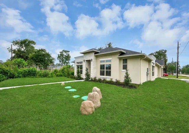 Homes for sale in Channelview, TX | 16747 Forest Trail Dr, Channelview, TX 77530 | MLS# 13332376