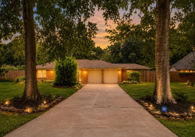 Photo 1 of Single family home for sale at 16307 Amcreek Rd, Houston, TX 77068 | MLS# 94610388 | Listing updated on 2026-09-10