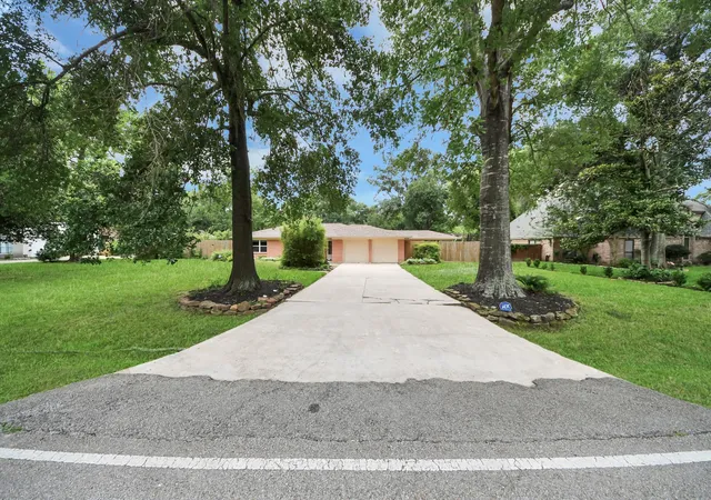 Photo 2 of Single family home for sale at 16307 Amcreek Rd, Houston, TX 77068 | MLS# 94610388 | Listing updated on 2026-09-10