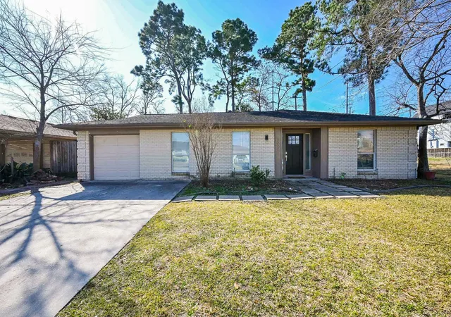 Homes for sale in Houston, TX | 6555 Grovewood Ln, Houston, TX 77008 | MLS# 70869362