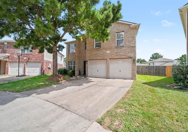 Homes for sale in Tomball, TX | 19130 Edens Dawn Dr, Tomball, TX 77375 | MLS# 60792499