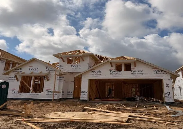 Photo 4 of Single family home for sale at 6717 Mountain Brk Way, League City, TX 77573 | MLS# 86169579 | Listing updated on 2026-09-21