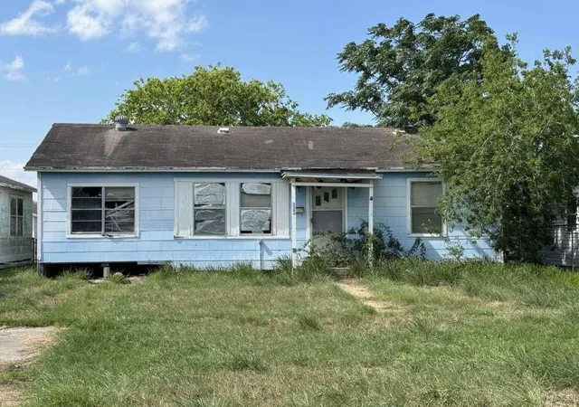 5th image of 407 E 2Nd St, Bishop, TX 78343 | MLS# 25483719