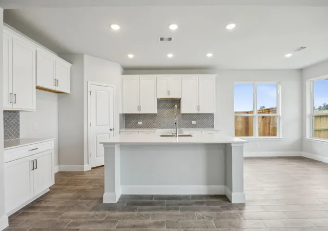 3rd image of 31239 Casanova Dr, Huffman, TX 77336 | MLS# 68381066