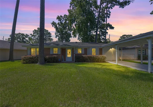 2nd image of 326 Broad Ripple Dr, Huffman, TX 77336 | MLS# 96515142