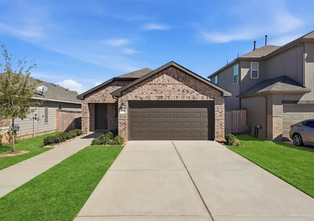 Homes for sale in Pinehurst, TX | 4535 Pinehurst Trace Dr, Pinehurst, TX 77362 | MLS# 75551446