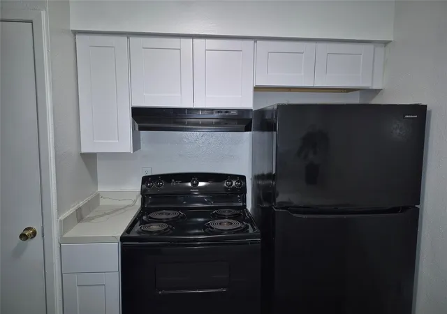 Photo 3 of Condo for sale at 10601 South Dr #93, Houston, TX 77099 | MLS# 19476744 | Listing updated on 2026-08-31