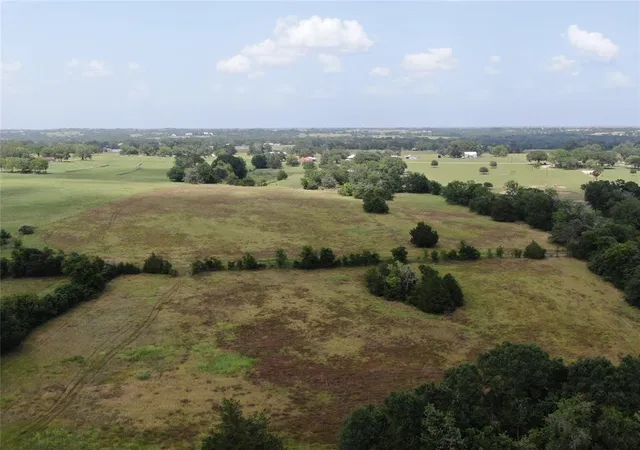 Homes for sale in New Ulm, TX | 1399 Star Hill Rd, New Ulm, TX 78950 | MLS# 62232032