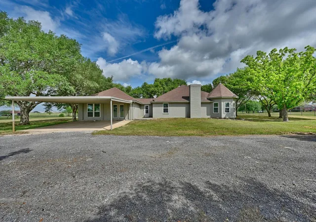 Photo 4 of Land for sale at 4988 Thane Rd, Navasota, TX 77868 | MLS# 45942922 | Listing updated on 2026-08-04