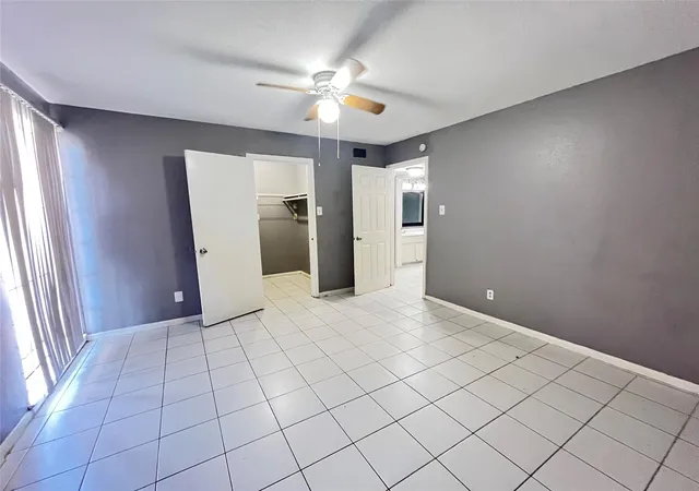 2nd image of 10211 Sugar Br Dr, Houston, TX 77036