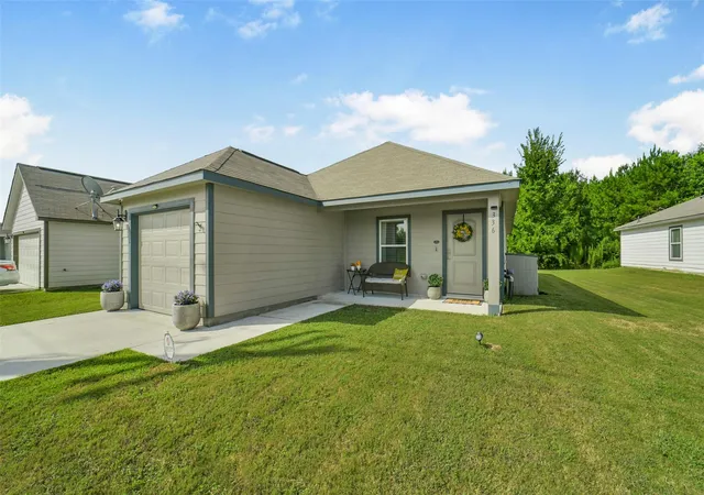 Photo 3 of Single family home for sale at 336 Road 5138, Cleveland, TX 77327 | MLS# 89574643 | Listing updated on 2026-08-18