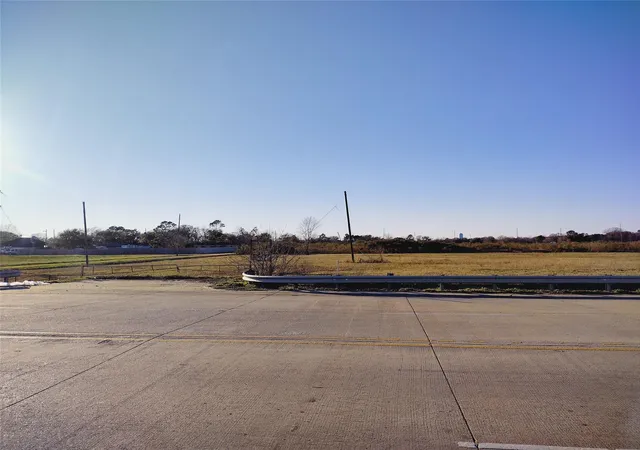 Homes for sale in Port Arthur, TX | 00 Tbd W Port Arthur Rd, Port Arthur, TX 77640 | MLS# 78072052