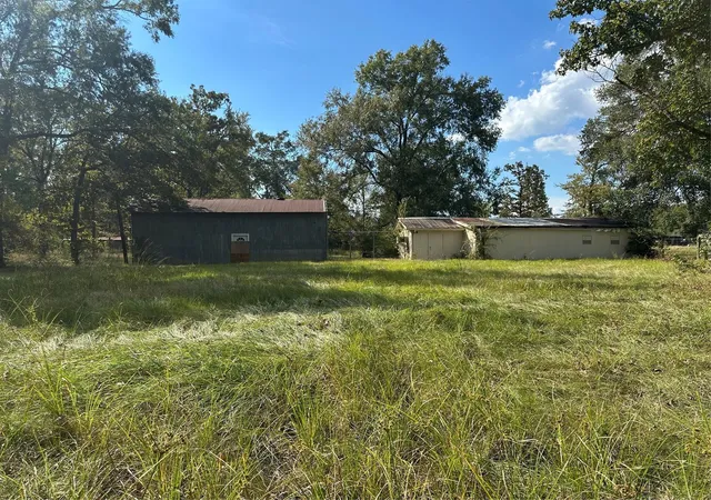 4th image of 1065 Fm 2457, Livingston, TX 77351 | MLS# 62740085