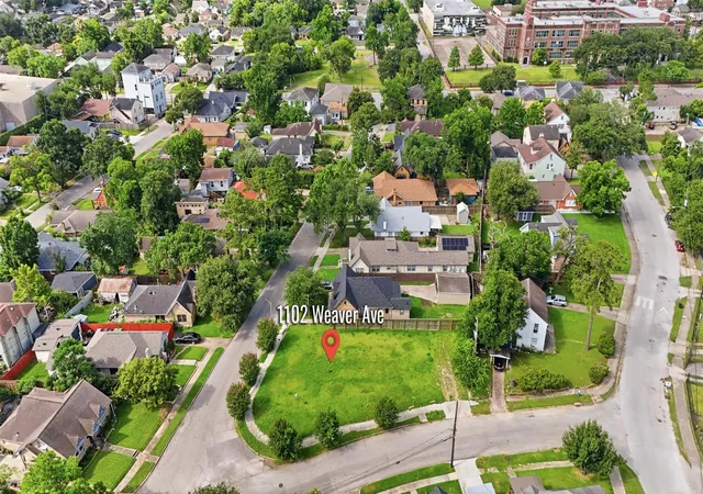Photo 4 of Land for sale at 1102 Weaver St, Houston, TX 77023 | MLS# 11816657 | Listing updated on 2026-08-17