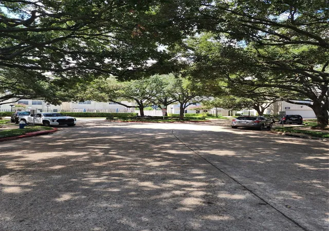 Homes for sale in Houston, TX | 7399 Regency Square Ct #7399, Houston, TX 77036 | MLS# 21925584