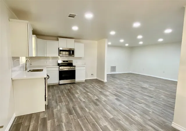 5th image of 588 Vicksburg Ln, Livingston, TX 77351 | MLS# 81786062