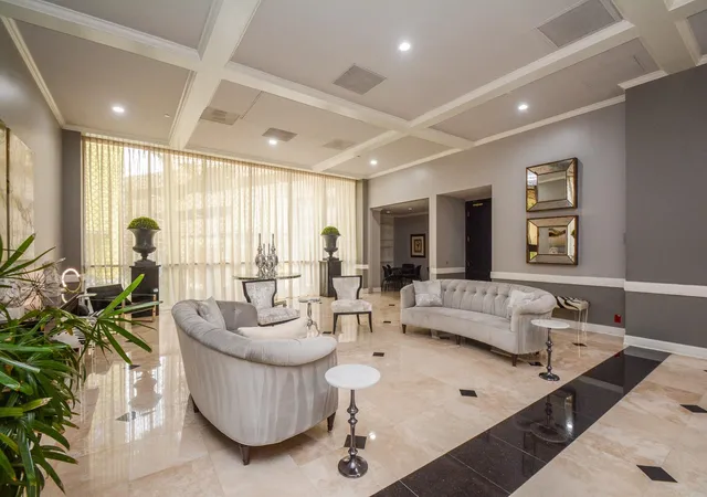 image of The Bristol Condominiums, Houston, TX 77056