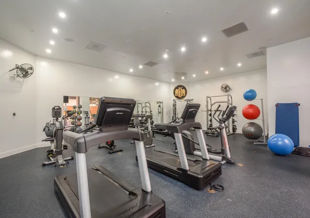 image of The Bristol Condominiums, Houston, TX 77056