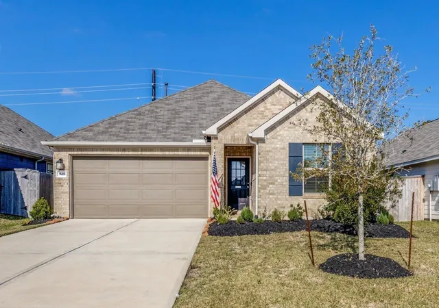 1st image of 949 Gentle Moss Dr, Magnolia, TX 77354 | MLS# 90147084