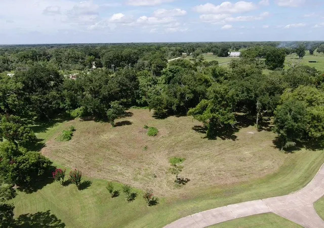 1st image of 130 Sally Lake Ct, Angleton, TX 77515 | MLS# 42804536