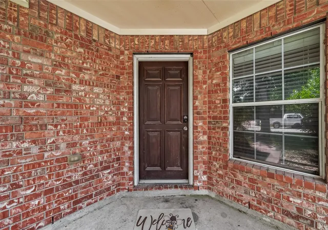 Photo 4 of Sale Pending at 1618 Eberhart Star Ct, Katy, TX 77494 | MLS# 90609183 | Listing updated on 2026-09-11