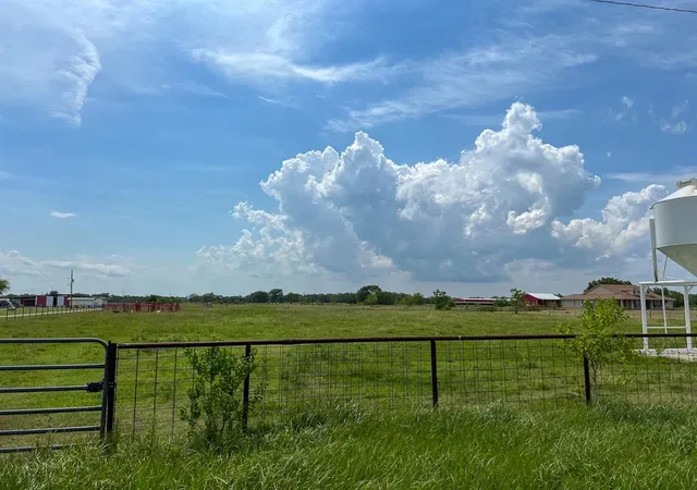5th image of 1 Fm 686, Dayton, TX 77535 | MLS# 75663107