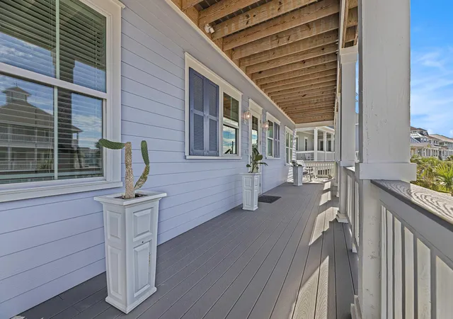 Photo 3 of Single family home for sale at 25603 Snowy Egret Dr, Galveston, TX 77554 | MLS# 68046448 | Listing updated on 2026-08-23