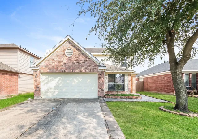 Photo 1 of Single family home for sale at 10842 Maple Bough Ln, Houston, TX 77067 | MLS# 28513233 | Listing updated on 2026-10-09