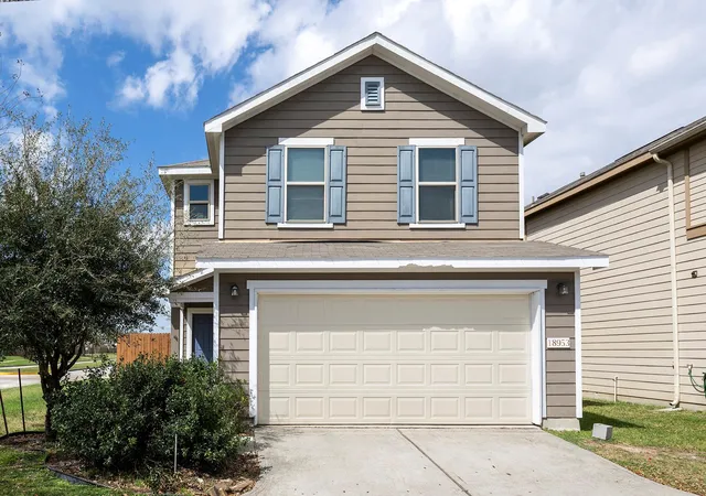 Photo 2 of Single family home for sale at 18953 Bobcat Path Ct, Houston, TX 77073 | MLS# 11257391 | Listing updated on 2026-09-08