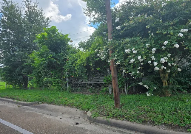 image of 1601 Malvern St, Houston, TX 77009 | MLS# 68832747