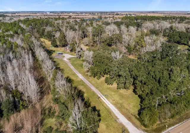 2nd image of 33349 Interstate 10, Anahuac, TX 77514 | MLS# 50706218