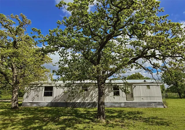 Homes for sale in Iola, TX | 20196 County Rd 120, Iola, TX 77861 | MLS# 96016152