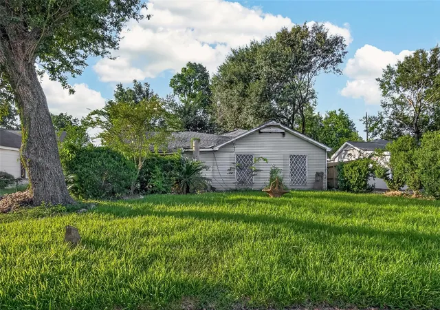 1st image of 4723 Arvilla Ln, Houston, TX 77021 | MLS# 54320808