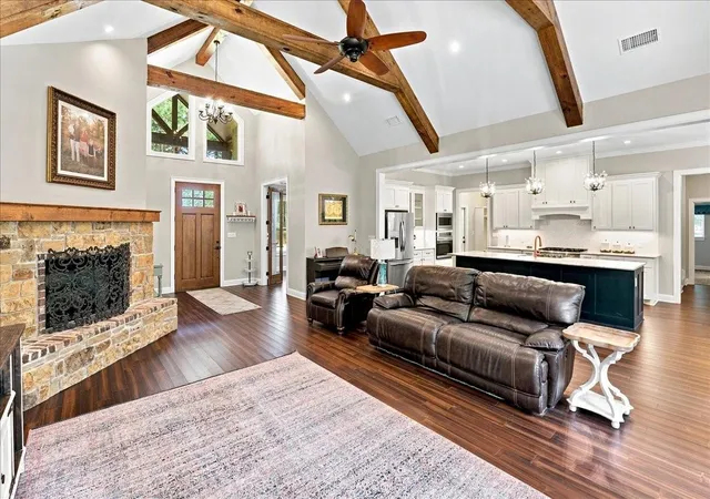 Photo 3 of Single family home for sale at 14448 Meadow Glen Rd, Lindale, TX 75771 | MLS# 90024990 | Listing updated on 2026-10-07