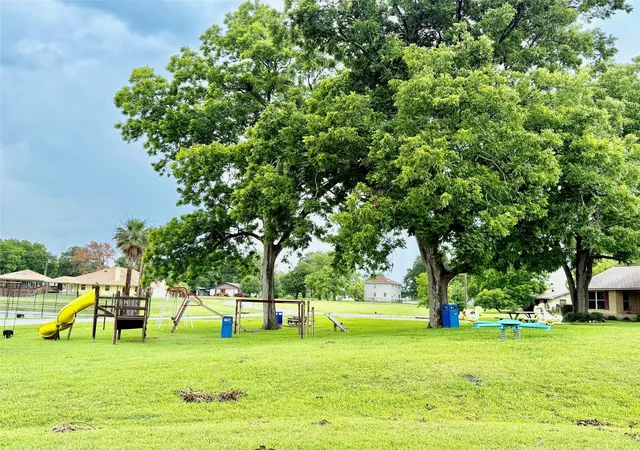 Photo 3 of Land for sale at 445 Carolcrest Ln, Livingston, TX 77351 | MLS# 44877479 | Listing updated on 2026-03-18