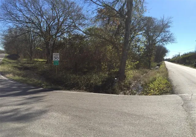 Photo 2 of Land for sale at 3122 Cr 727, Angleton, TX 77515 | MLS# 37471758 | Listing updated on 2025-03-27