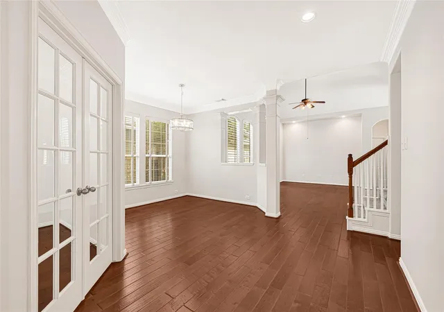 Photo 4 of Single family home for sale at 2910 Crescent Oaks Park Ln, Spring, TX 77386 | MLS# 54621827 | Listing updated on 2026-08-28