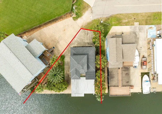Photo 2 of Single family home for sale at 139 Driftwood Rd, Freeport, TX 77541 | MLS# 37465522 | Listing updated on 2026-08-26