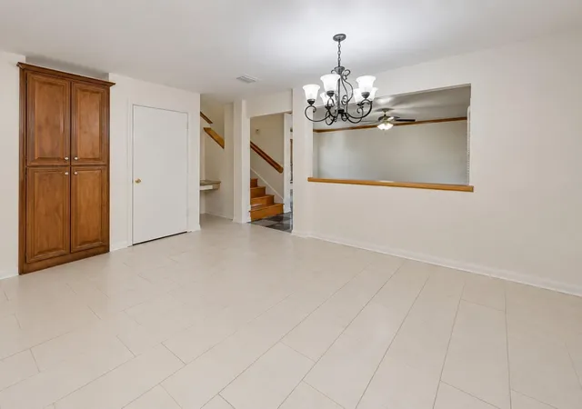 Photo 4 of Single family home for sale at 16131 Canaridge Dr, Houston, TX 77053 | MLS# 51119754 | Listing updated on 2026-09-06