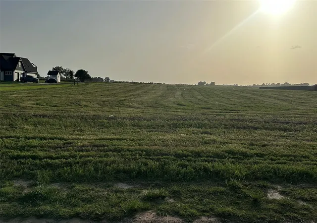 Photo 3 of Sale Pending at 36677 Tract 4a Brumlow Rd, Hempstead, TX 77445 | MLS# 61253039 | Listing updated on 2026-09-10