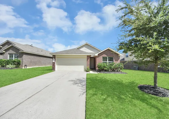 Photo 2 of Single family home for sale at 5616 Rainflower Ter Ln, Spring, TX 77389 | MLS# 74779052 | Listing updated on 2026-08-31