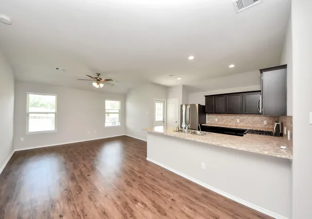 Photo 4 of Single family home for sale at 5616 Rainflower Ter Ln, Spring, TX 77389 | MLS# 74779052 | Listing updated on 2026-08-31