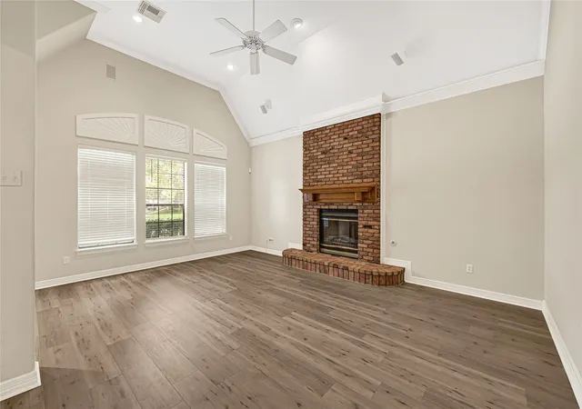 3rd image of 5219 White Manor Dr, Pasadena, TX 77505 | MLS# 97578038