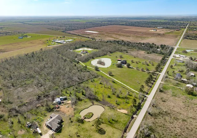 5th image of 00 County Road 203, Liverpool, TX 77577 | MLS# 10032729