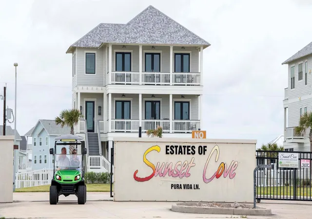Photo 2 of Land for sale at 21306 Scissor Tail Ln, Galveston, TX 77554 | MLS# 52353766 | Listing updated on 2026-06-17
