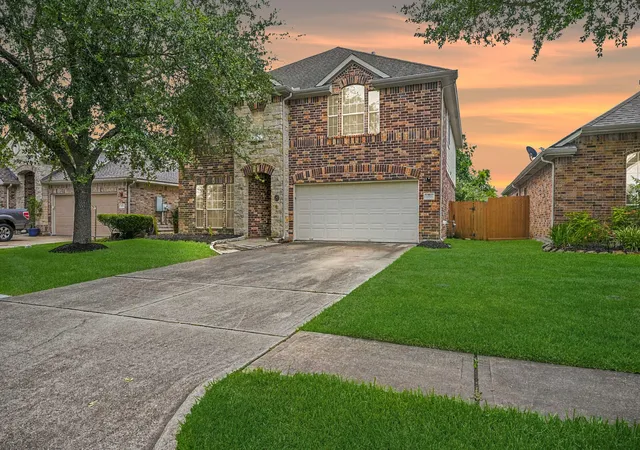 1st image of 2753 Rio Bella Ct, League City, TX 77573 | MLS# 76649330